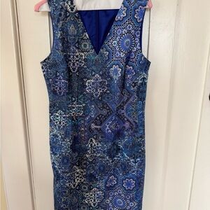 Elegant Blue Patterned Sleeveless Dress